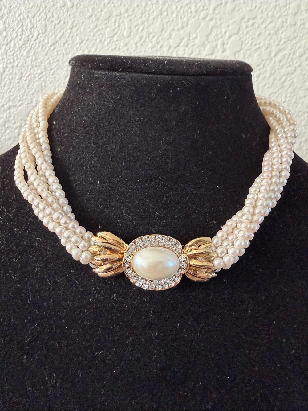 Vintage Faux Pearl Rhinestone 6 Strand Choker Necklace Goldtone Center Clasp Bow